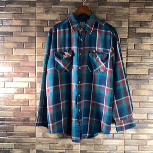 Mens XLT Vintage Outdoor Exchange Multi  Color Flannel